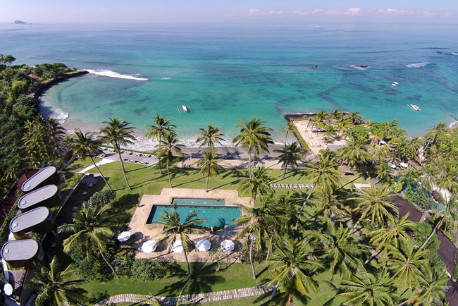 Candi Beach Resort and Spa Photo